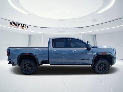 2024 GMC Sierra 2500 AT4