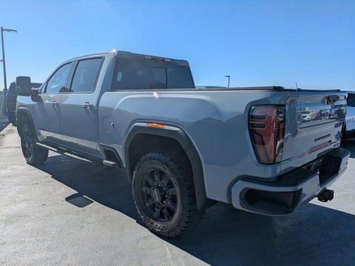 2024 GMC Sierra 2500 AT4