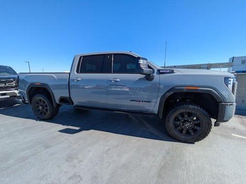 2024 GMC Sierra 2500 AT4