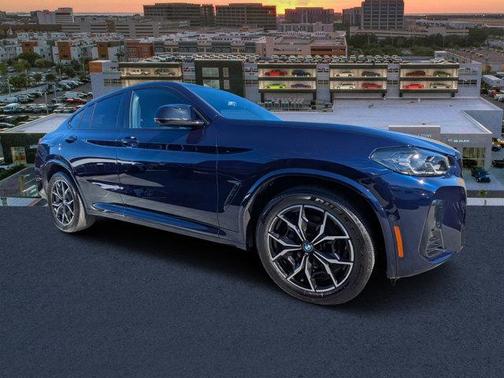 2023 BMW X4 M40i