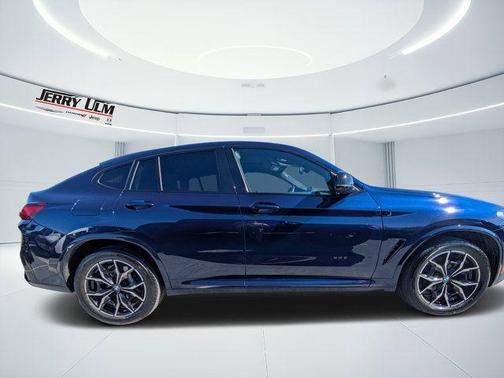 2023 BMW X4 M40i