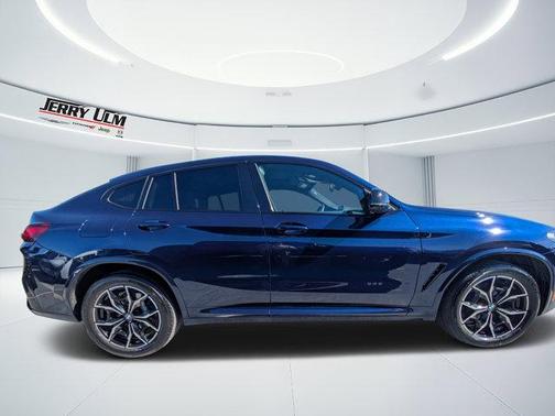2023 BMW X4 M40i