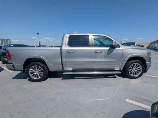 2021 RAM 1500 Laramie Crew Cab 4x4 64' Box