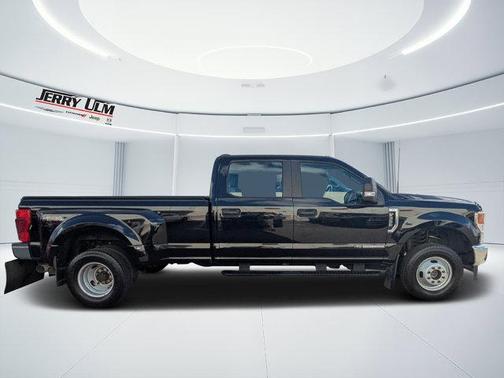 Agate Black 2022 Ford F-350 XL