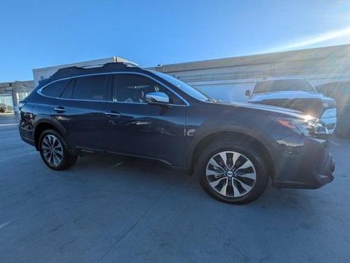 2025 Subaru Outback Touring XT