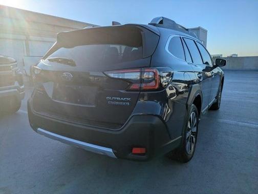 2025 Subaru Outback Touring XT