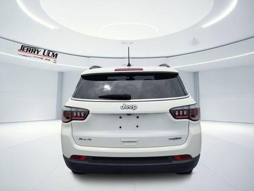 White Clearcoat 2019 Jeep Compass Latitude