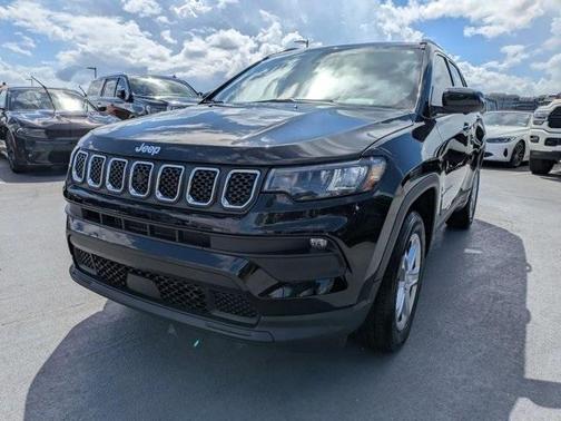 2023 Jeep Compass Latitude