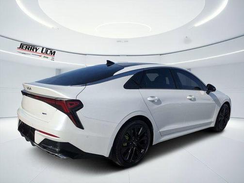Snow White Pearl 2025 Kia K5 GT