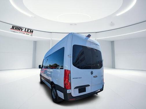 2024 Mercedes-Benz Sprinter 2500 144 WB Standard Roof Passenger