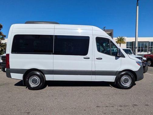 2024 Mercedes-Benz Sprinter 2500 144 WB Standard Roof Passenger