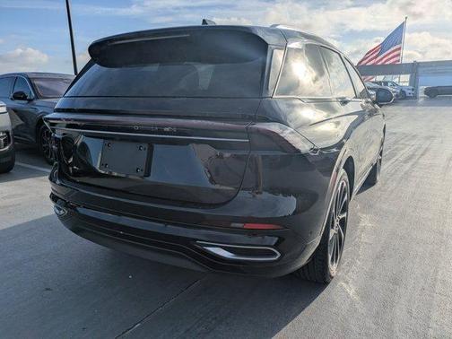 2024 Lincoln Nautilus Black Label