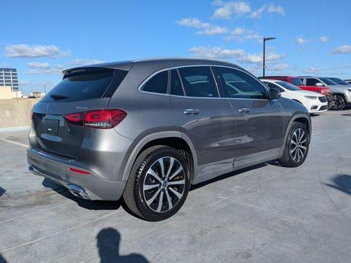 2021 Mercedes-Benz GLA 250 Base 4MATIC