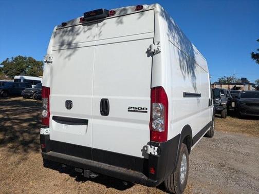 2026 RAM ProMaster 2500 High Roof