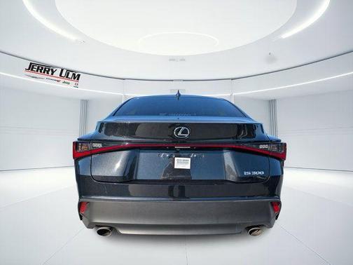 2022 Lexus IS 300 Base