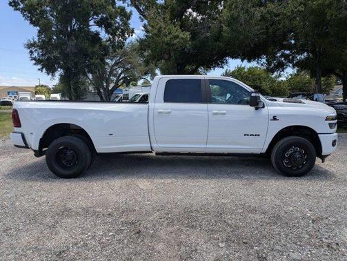 Bright White Clearcoat 2026 RAM 3500 Laramie