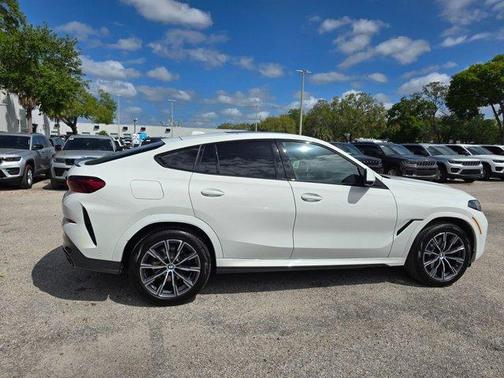 2026 BMW X6 xDrive40i