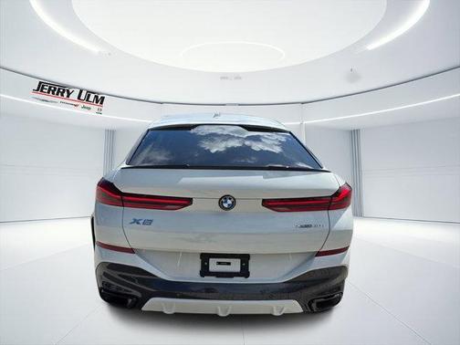 2026 BMW X6 xDrive40i