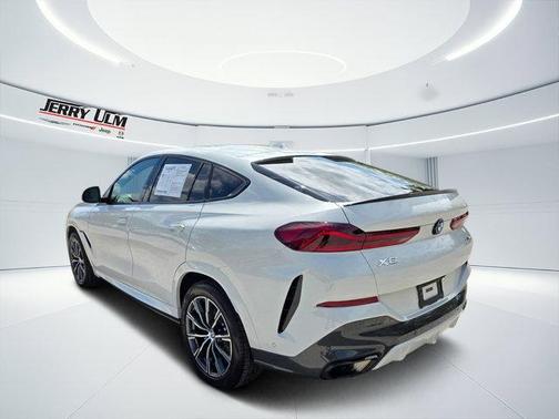 2026 BMW X6 xDrive40i