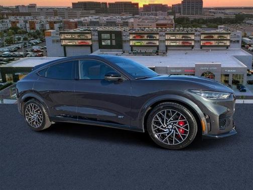 2021 Ford Mustang Mach-E GT