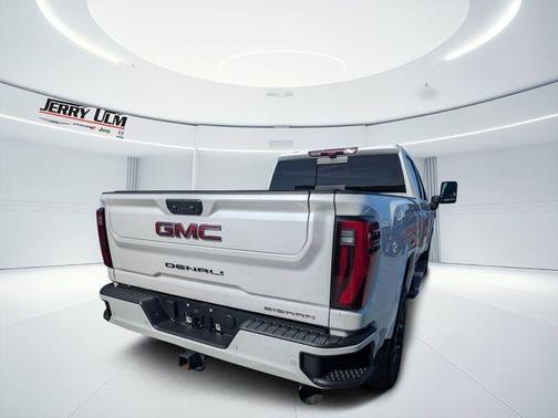 2025 GMC Sierra 3500 Denali