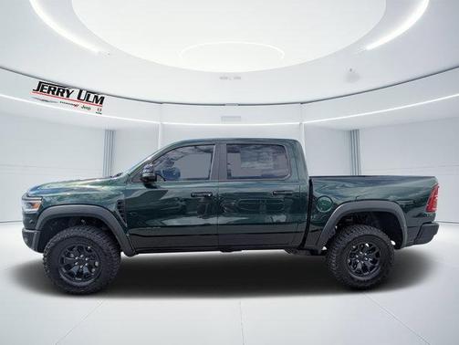 Serrano Red 2026 RAM 1500 RHO