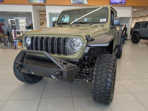 2026 Jeep Gladiator Sport