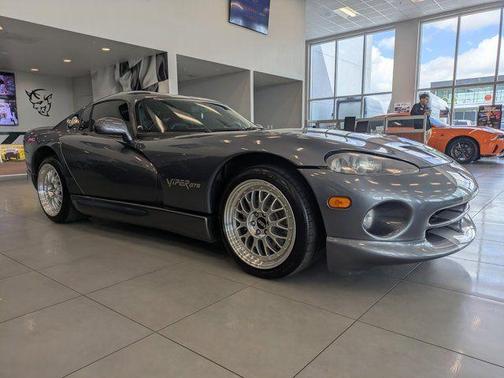 2000 Dodge Viper GTS