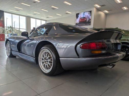2000 Dodge Viper GTS