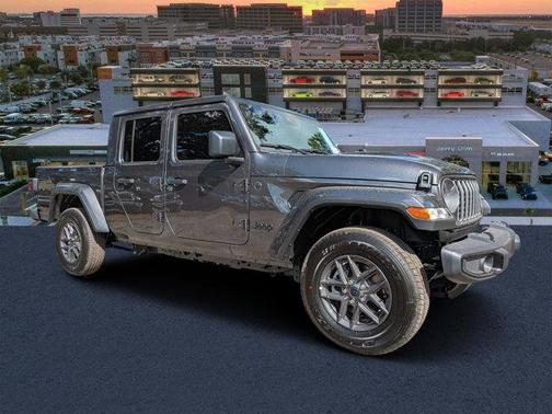 2025 Jeep Gladiator Sport
