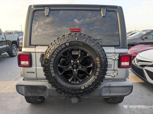 2021 Jeep Wrangler Unlimited Willys 4x4