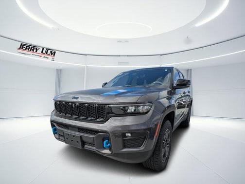 2022 Jeep Grand Cherokee 4xe Trailhawk