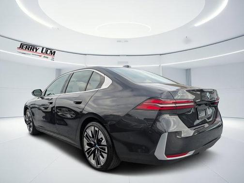 2025 BMW 540 i xDrive