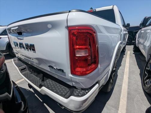 2025 RAM 1500 Laramie Crew Cab 4x4 57' Box