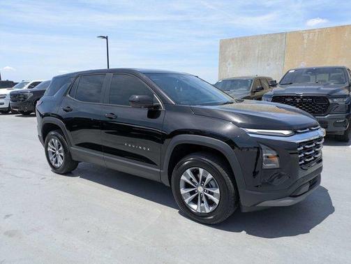 Mosaic Black Metallic 2025 Chevrolet Equinox LT