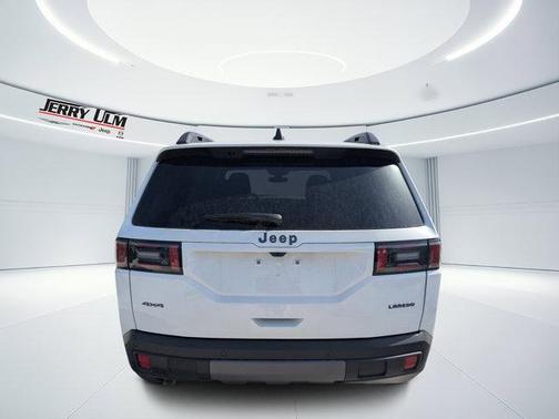 Bright White Clearcoat 2026 Jeep Cherokee LAREDO/LIMITED