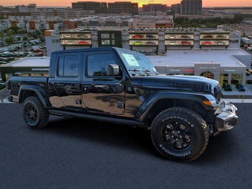 2026 Jeep Gladiator Sport