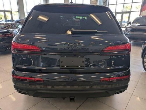 2025 Audi Q7 55 Prestige