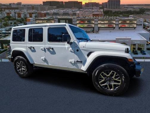 2025 Jeep Wrangler Sahara