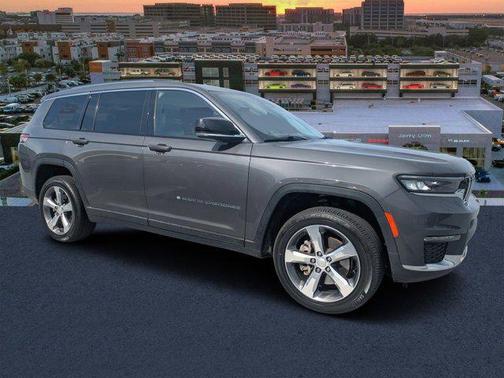 2022 Jeep Grand Cherokee L Limited 4x4