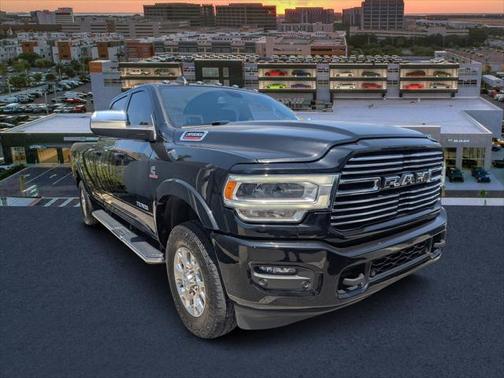2021 RAM 3500 Laramie Crew Cab 4x4 8 Box