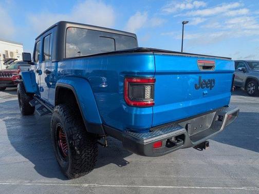 2022 Jeep Gladiator Sport