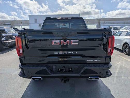 Onyx Black 2021 GMC Sierra 1500 Denali
