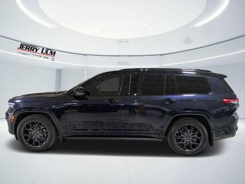 Midnight Sky 2024 Jeep Grand Cherokee L Summit