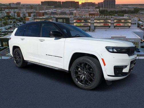 2024 Jeep Grand Cherokee L Summit Reserve 4x4