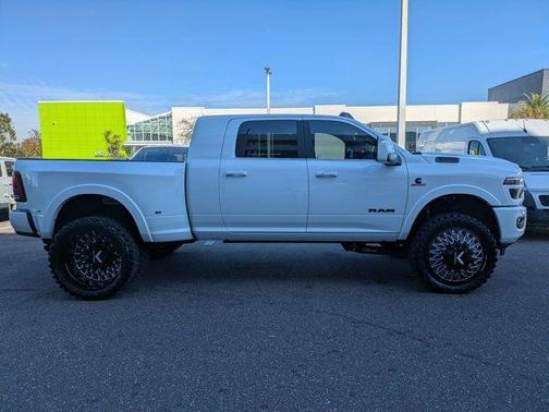 2026 RAM 3500 Limited