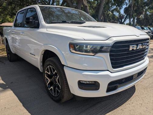 2025 RAM 1500 Laramie Crew Cab 4x4 57' Box