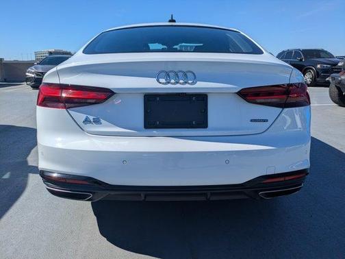 2025 Audi A5 Sportback S line Premium