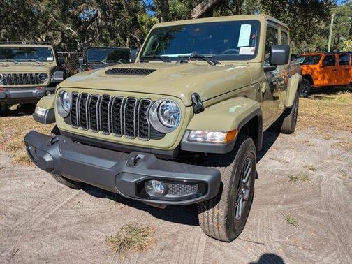2025 Jeep Gladiator Sport