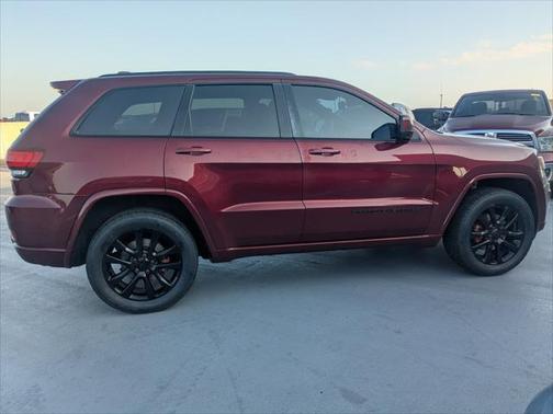 2020 Jeep Grand Cherokee Altitude 4X2